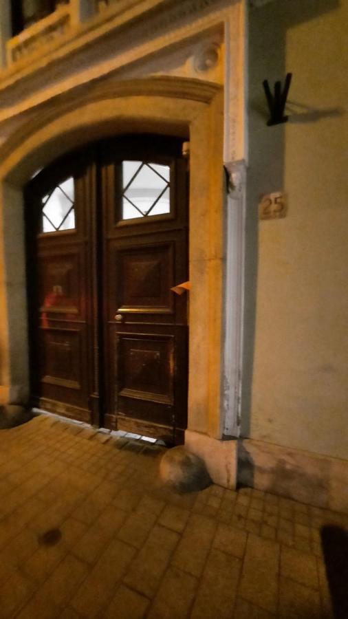 Happy Apartment In The Heart Of Budapest With 2 Rooms Екстер'єр фото
