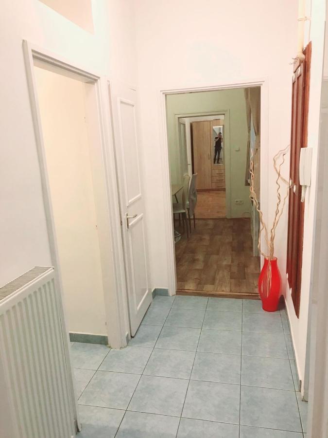 Happy Apartment In The Heart Of Budapest With 2 Rooms Екстер'єр фото
